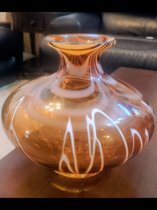 None Other - Vintage hand-blown glass vase  With White Ribbon Swirl Pattern